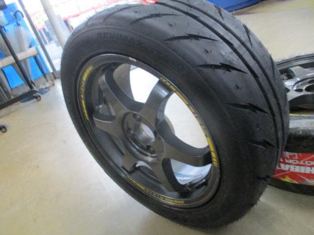 DOWN
HILL
SPECIAL
D.H.S
ae034
+
[New tires]
SHIBATIRE
R23
