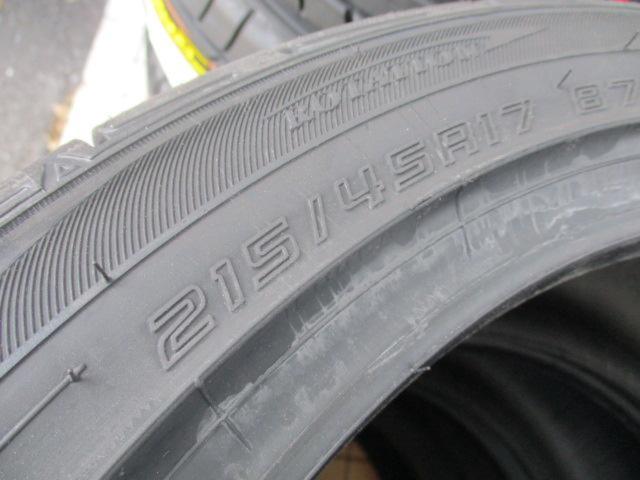 [Four]
DUNLOP
DIREZZA
DZ102
215 / 45R17
87W