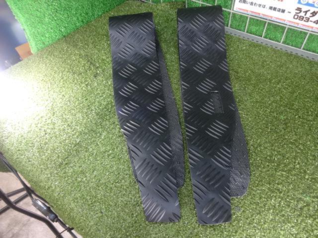 Unknown manufacturer step mat
Fusion
MF02