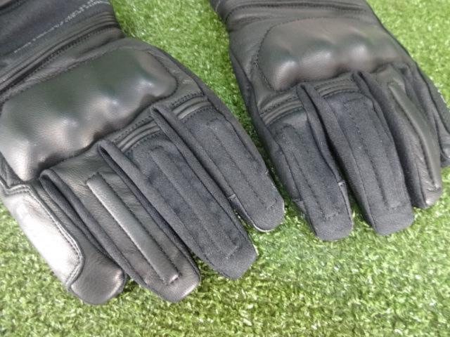 KOMINEEN-009
Nebula Glove
Size: XL