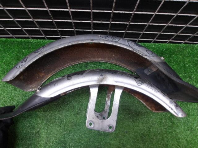 HONDA Front and Rear Fender Set
Remove American Dax