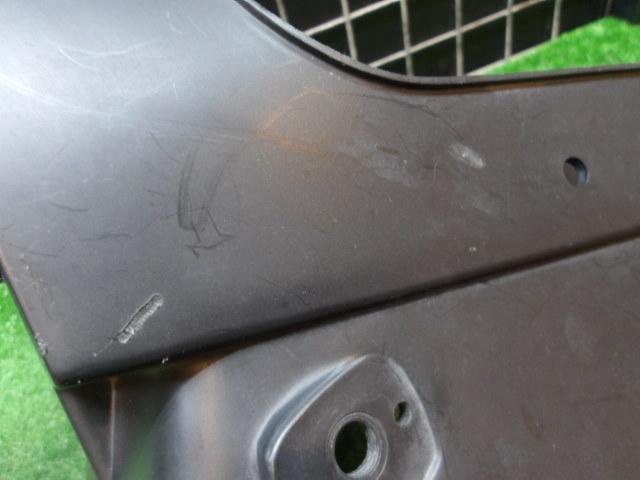 KAWASAKI genuine inner rear fender
Removal from Zephyr 400 (ZR400C)