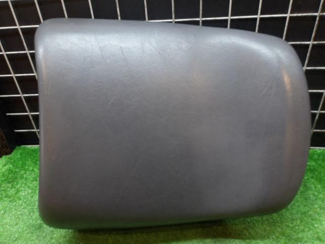 BMW Genuine Rear Passenger Seat
R1100RS removal