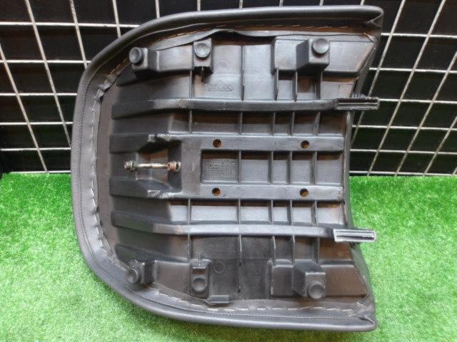 BMW Genuine Rear Passenger Seat
R1100RS removal