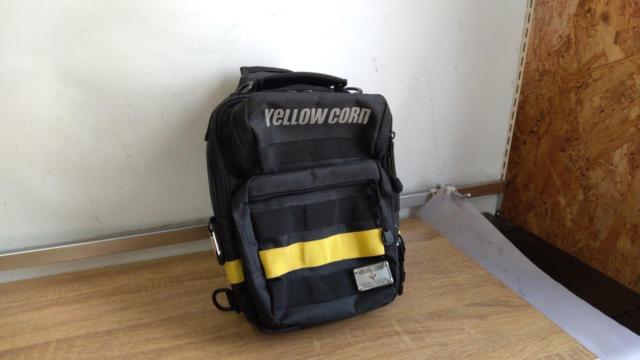 【YeLLOW CORN】 YE-59 WPボディバグ