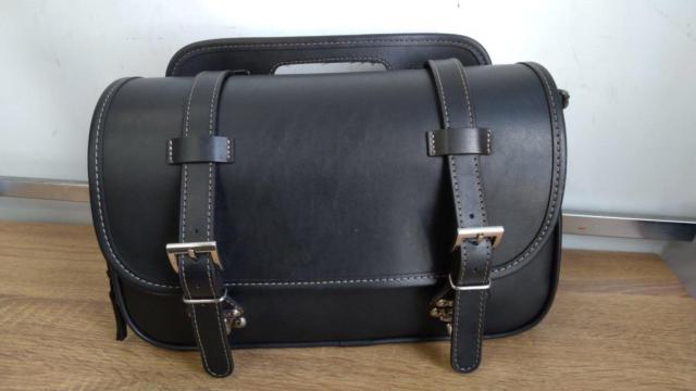 DAYTONA
DHS-31
Saddle bags
Inner waterproof
9L