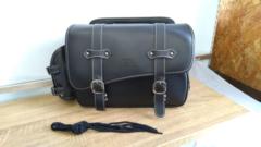 KEMIMOTO
Side bag
Capacity Unknown