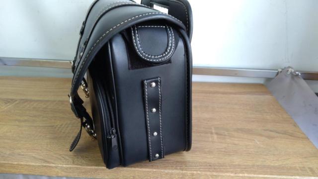 KEMIMOTO
Side bag
Capacity Unknown