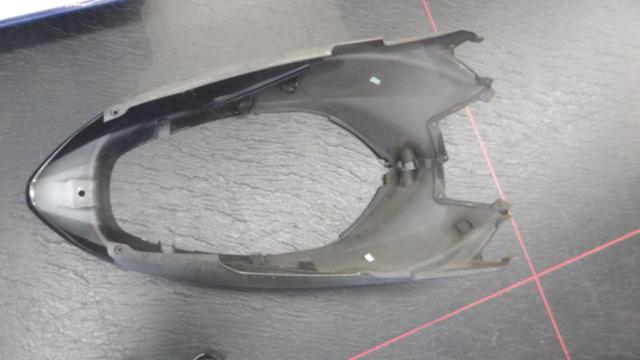 Suzuki genuine
Address V125G
Seat cowl/front cowl set
