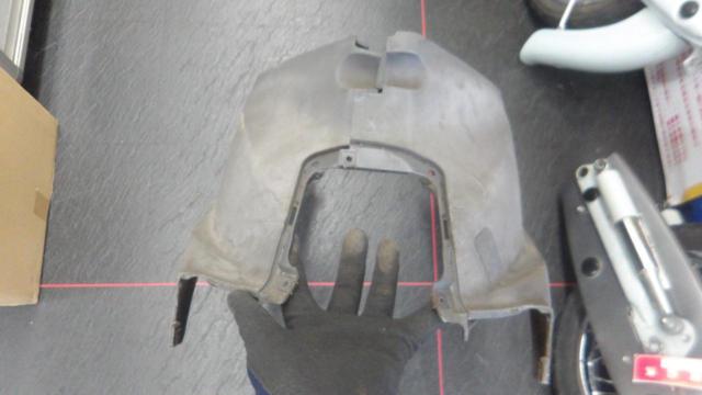Suzuki genuine
Address V125G
Seat cowl/front cowl set
