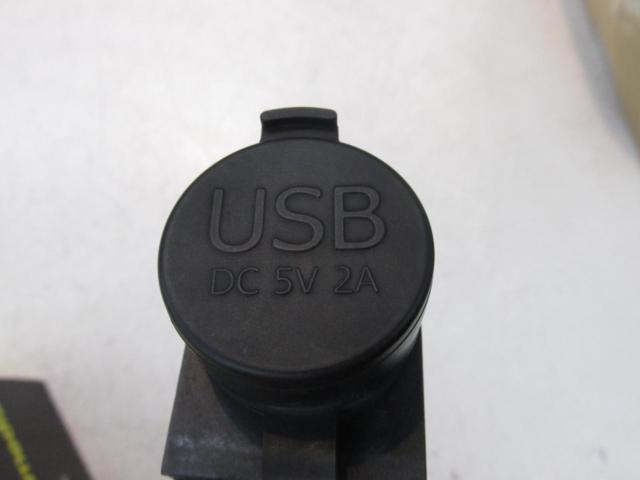 Unknown Manufacturer
2-port USB-A charger
[12V]