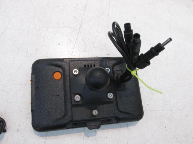 Motorcycle
Multimedia
MT5003
Front and rear 2 cameras installed
Car navigation system included
Smart monitor
12V/Master Holder Base