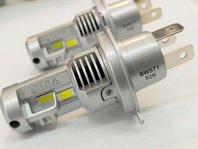 Carmate
BW571
GIGA
LED headlight bulb C5500 (6000K)
[H4]
