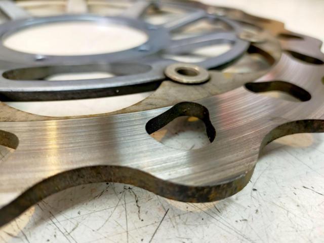 WRP
Floating brake disc rotor (one side)
CBR1000RR (SC59 early period｜’08-’11)