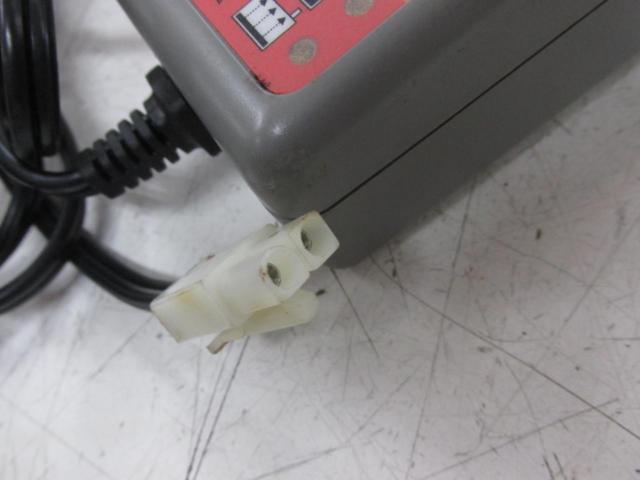TECMATE (Okada Shoji)
OPTIMATE3 Battery Charger
12V0.6A output