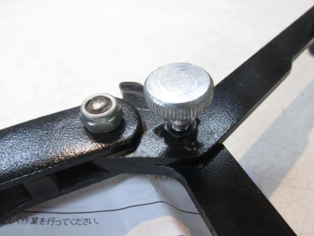 unit (unit)
Swing arm lift stand
Supports heights from 330mm to 380mm.