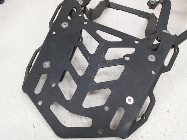 メーカー不明 リアキャリア 【YZF-R25/YZF-R3(RG43J/RH13J/’19～23)】