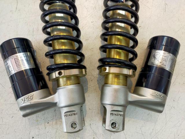 YSS リアサスペンション 【取付長320mm】 