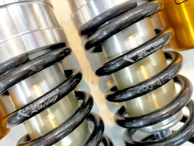 OHLINS/HONDA(オーリンズ/ホンダ) 純正オーリンズリアサスペンション(HO161RH.0/HO161LH.0) 【CB1300SB-SP(SC54)】