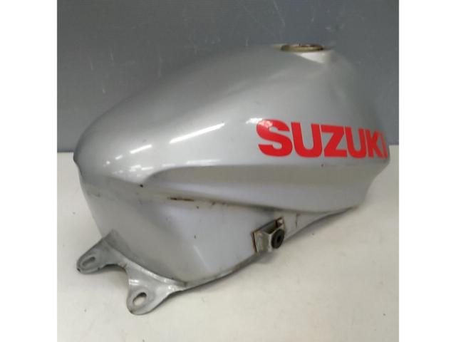 SUZUKI 純正ガソリンタンク 【GSX750S刀】