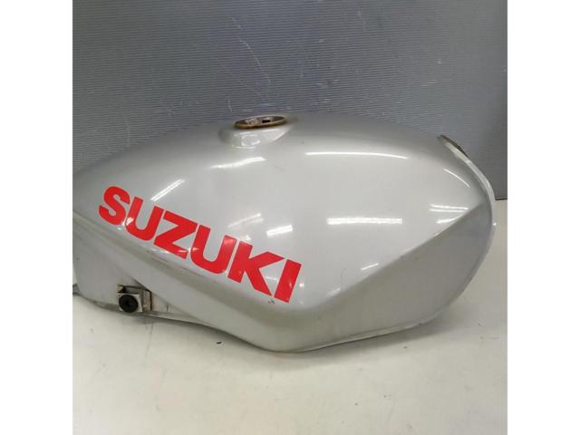 SUZUKI 純正ガソリンタンク 【GSX750S刀】
