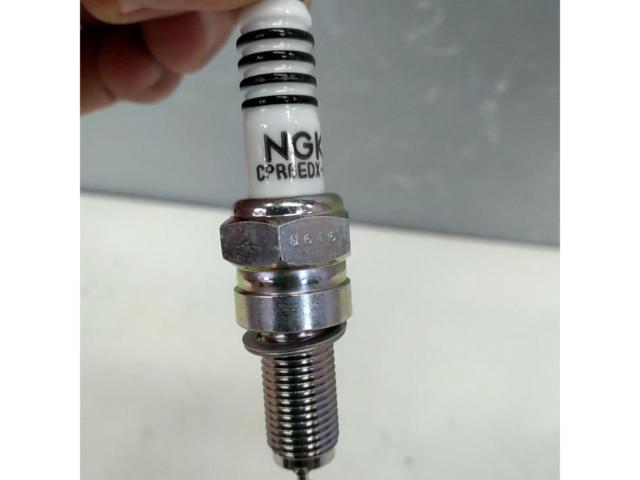 NGK CPR6EDX-9S イリジウムプラグ 未使用品