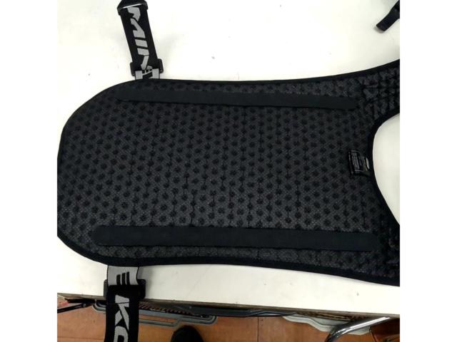 KOMINE
SK-688
Supreme body protector
Size: Ladies