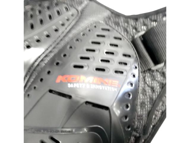 KOMINE
SK-688
Supreme body protector
Size: Ladies