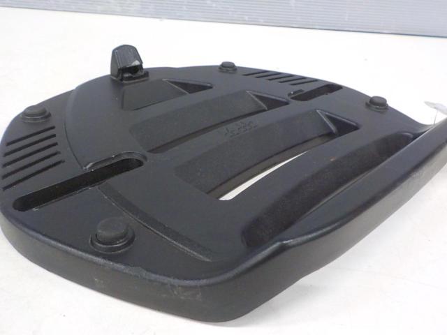 GIVI (ENT)
M3
General-purpose base kit