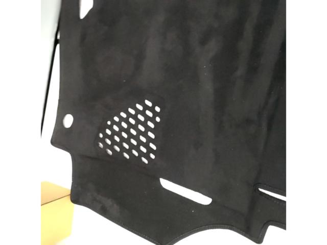 メーカー不明 ダッシュマット 90ノア/ヴォクシー