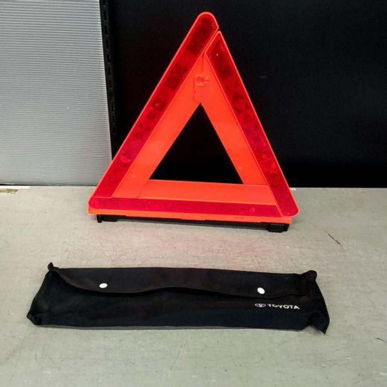 Toyota genuine
Warning triangle