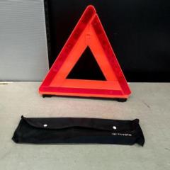 Toyota genuine
Warning triangle