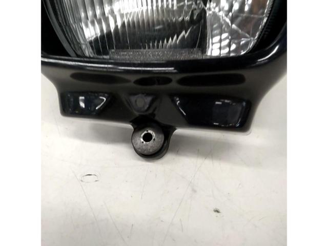 Kawasaki genuine
Headlight cowl
[D-TRACKER]