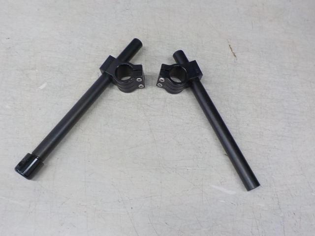 Unknown Manufacturer
Separate handle left and right set
General purpose / Clamp diameter: Φ31