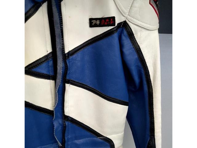 DELUXE
MODE
Separate racing suit
Size: M
* Current sales / not covered by warranty