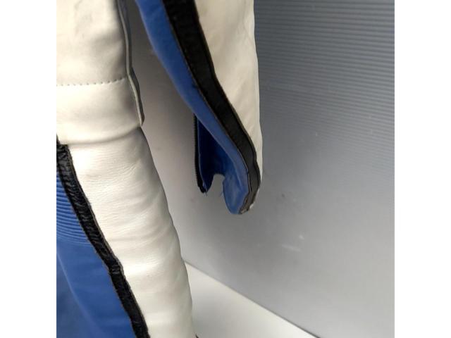 DELUXE
MODE
Separate racing suit
Size: M
* Current sales / not covered by warranty