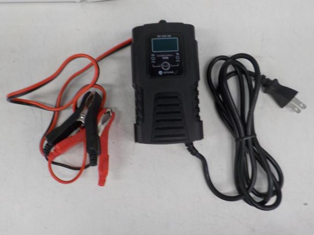 LVYUAN
BC-02
6V / 12V
Automatic battery charger / Motorcycle-specific
