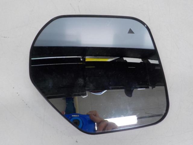 Mitsubishi genuine
Genuine door mirror lens left and right set
Delica D: 5 / CV1W
Late]
