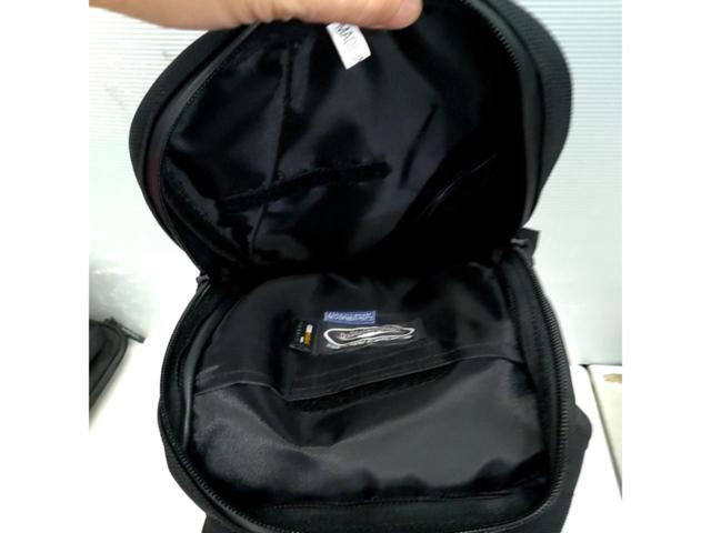 KUSHITANI
K-3588
Reggubaggu
Capacity: Approx. 2.4L