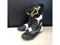 Alpinestars
SMX-S
Racing boots
Size: JP / 26.5cm
EU / 42
US / 8