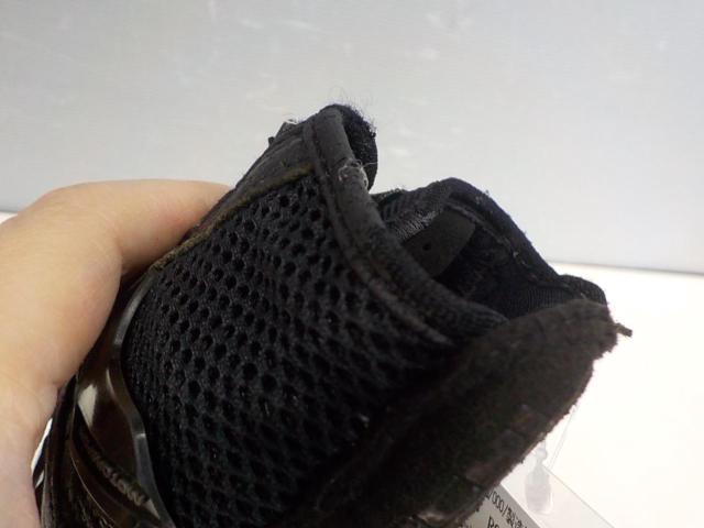 RS Taichi
RST427
Armed mesh Grove
Size: XL