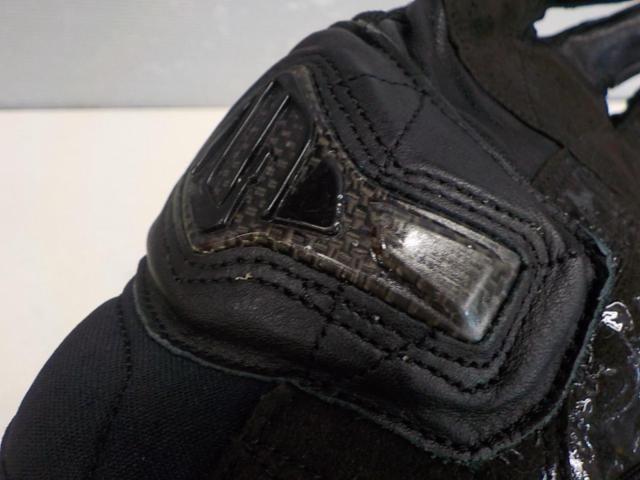 FIVE
STUNT
EVO
Mesh glove
Size: XXL/12