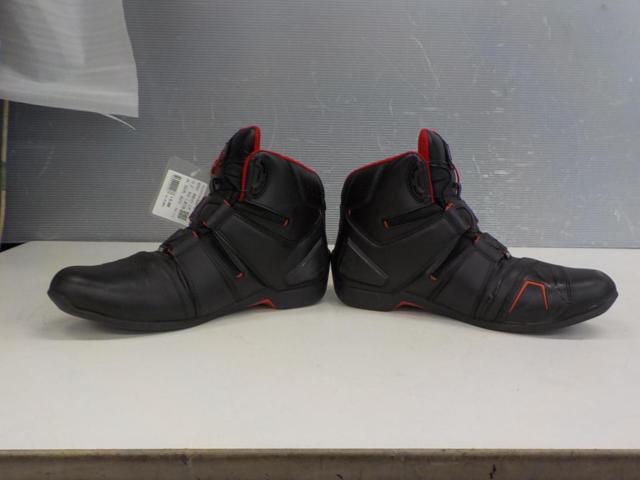 RS Taichi
BOA riding shoes
Size: JP / 28cm
EU / 45
US / 11