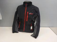 Rough &amp; load
Nylon jacket
Size: LL