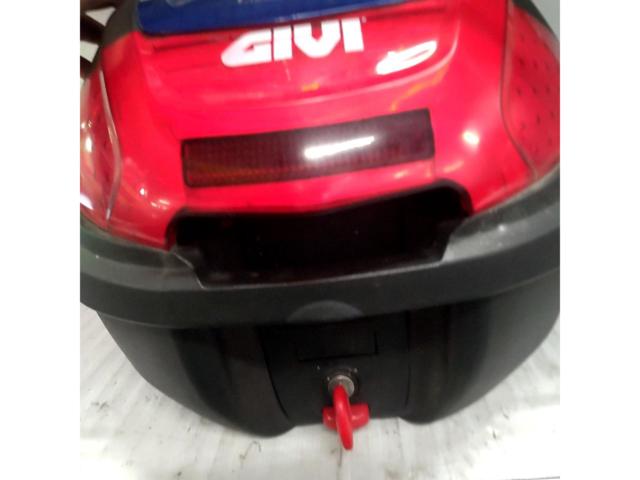 GIVI トップケース