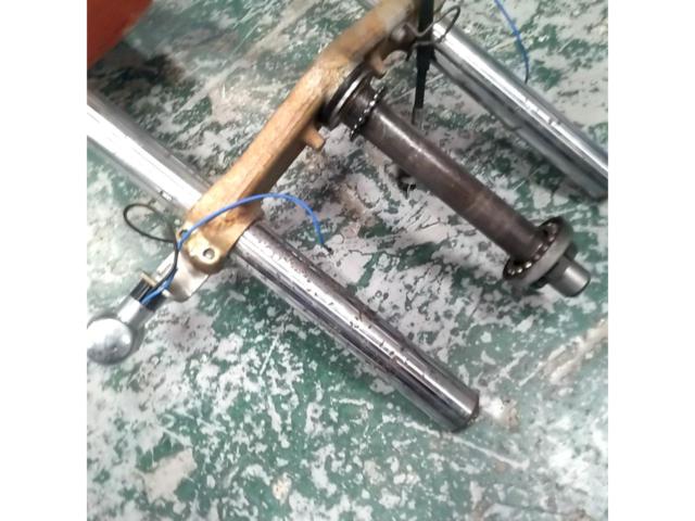 7YAMAHA TW200純正フロントまわり