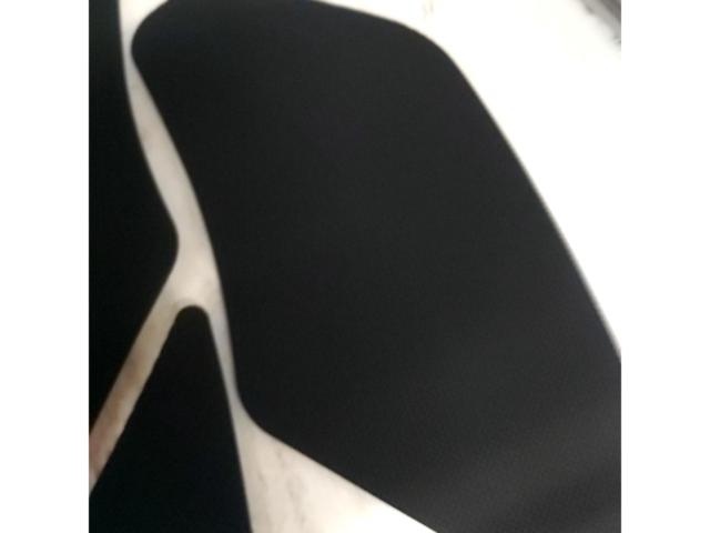 9WORLD
WALK
Tank pad