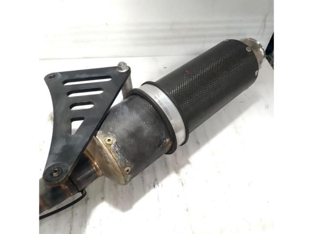 2 manufacturer unknown
Carbon silencer muffler