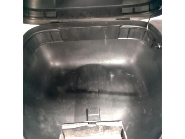 SHAD
Rear box