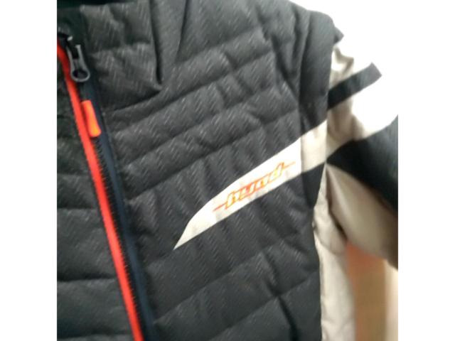 11 HYOD
Warm inner jacket